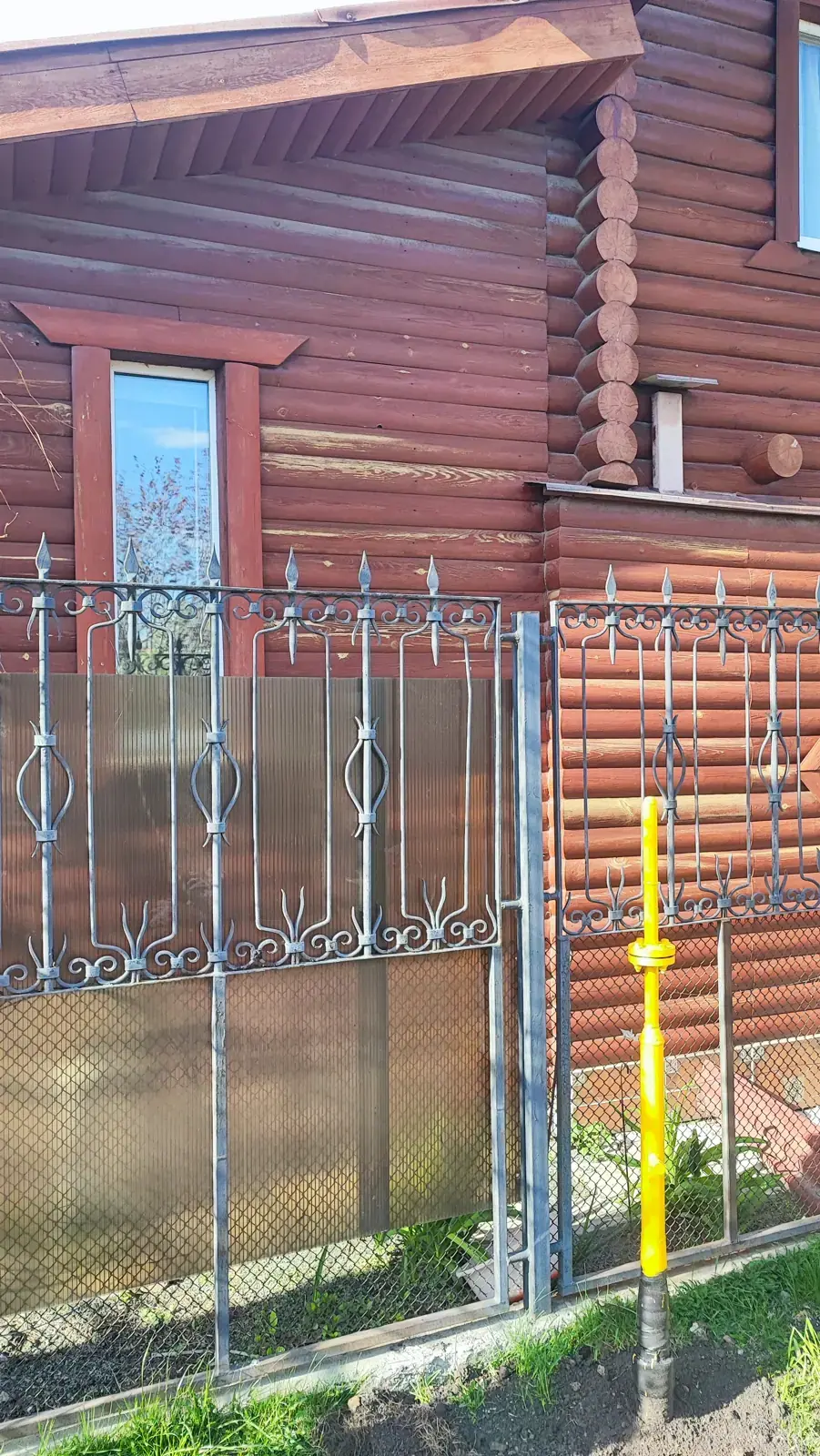 Газовый шкаф и узел учёта