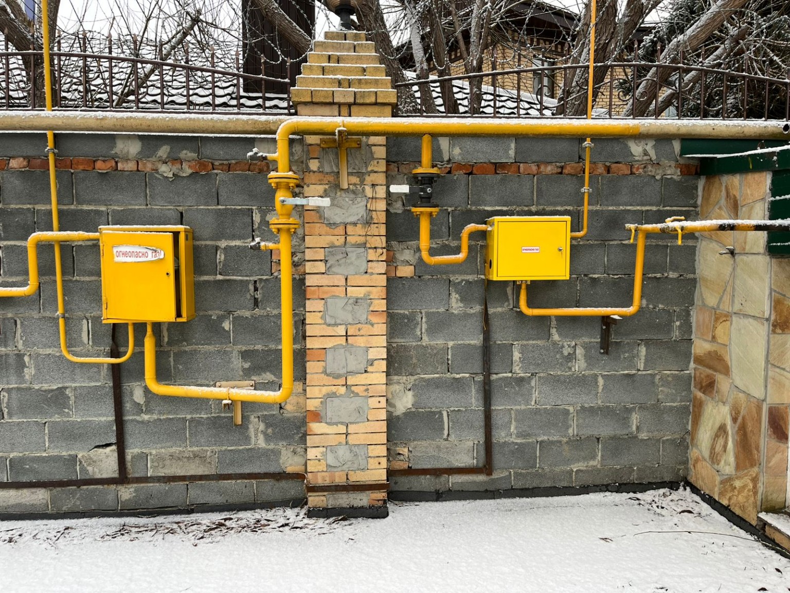 Наружный газопровод и запорная арматура