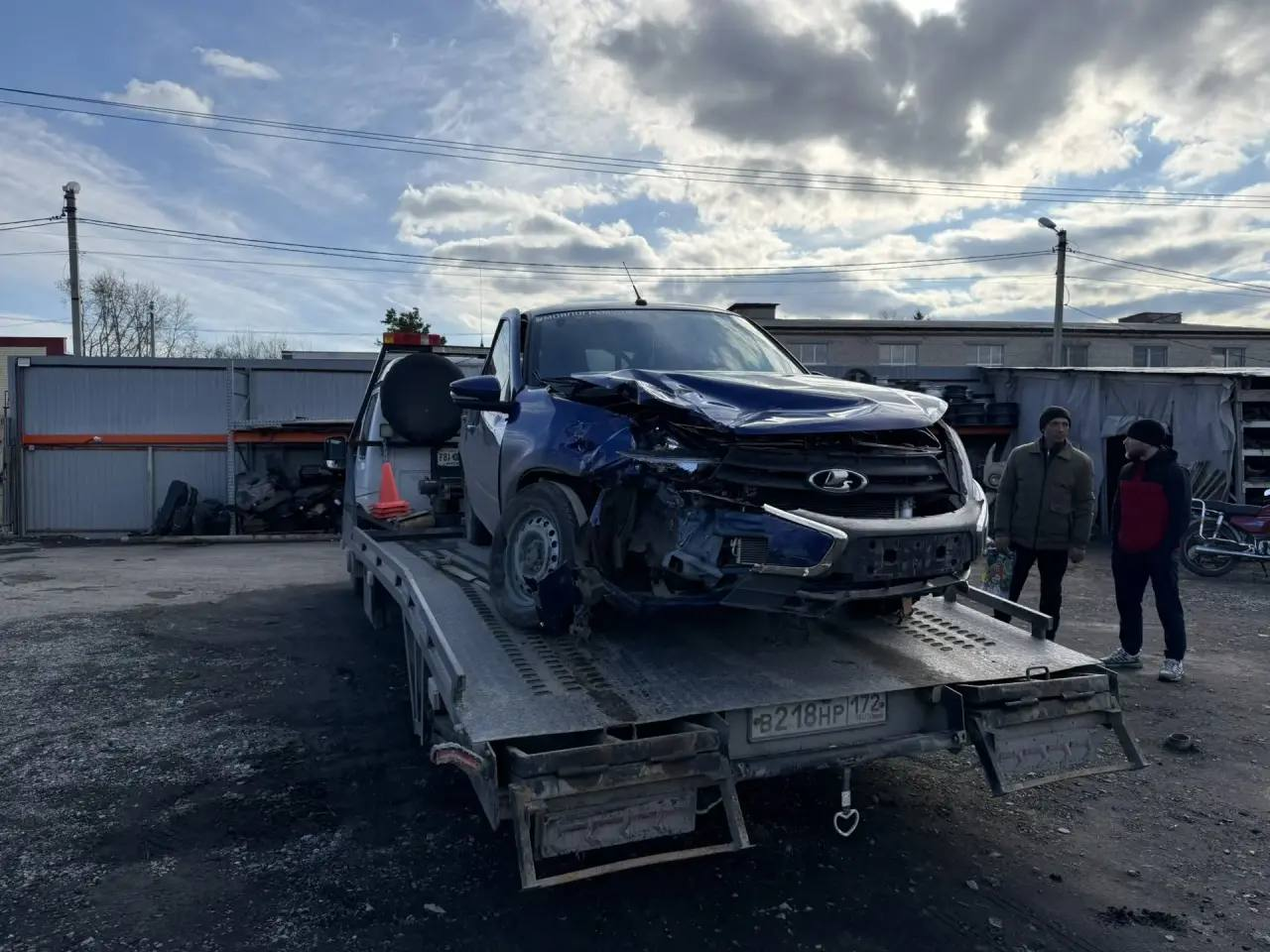 Эвакуация тяжелого внедорожника Ялуторовск