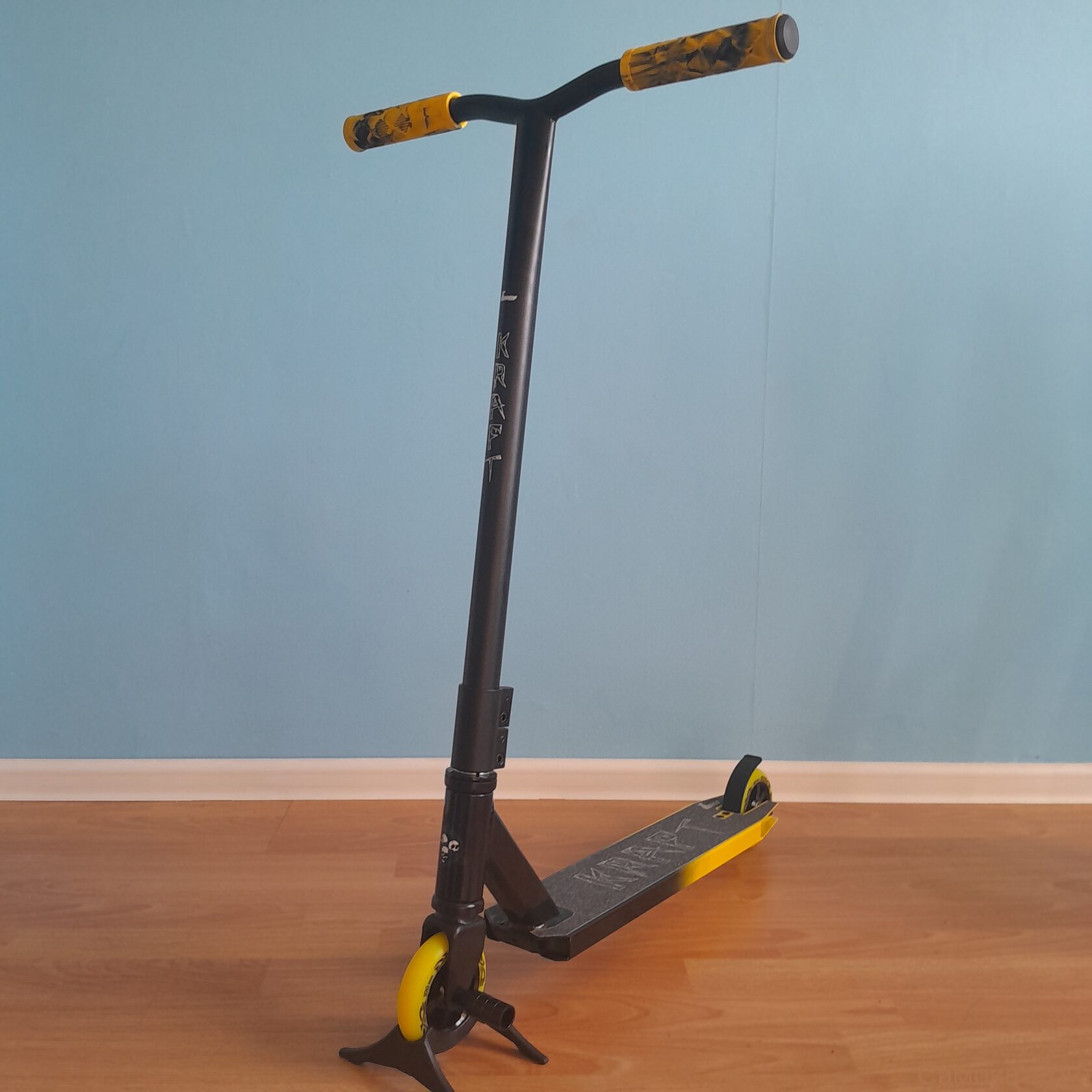 Трюковой самокат Haevner Kraft 2024 жёлтый