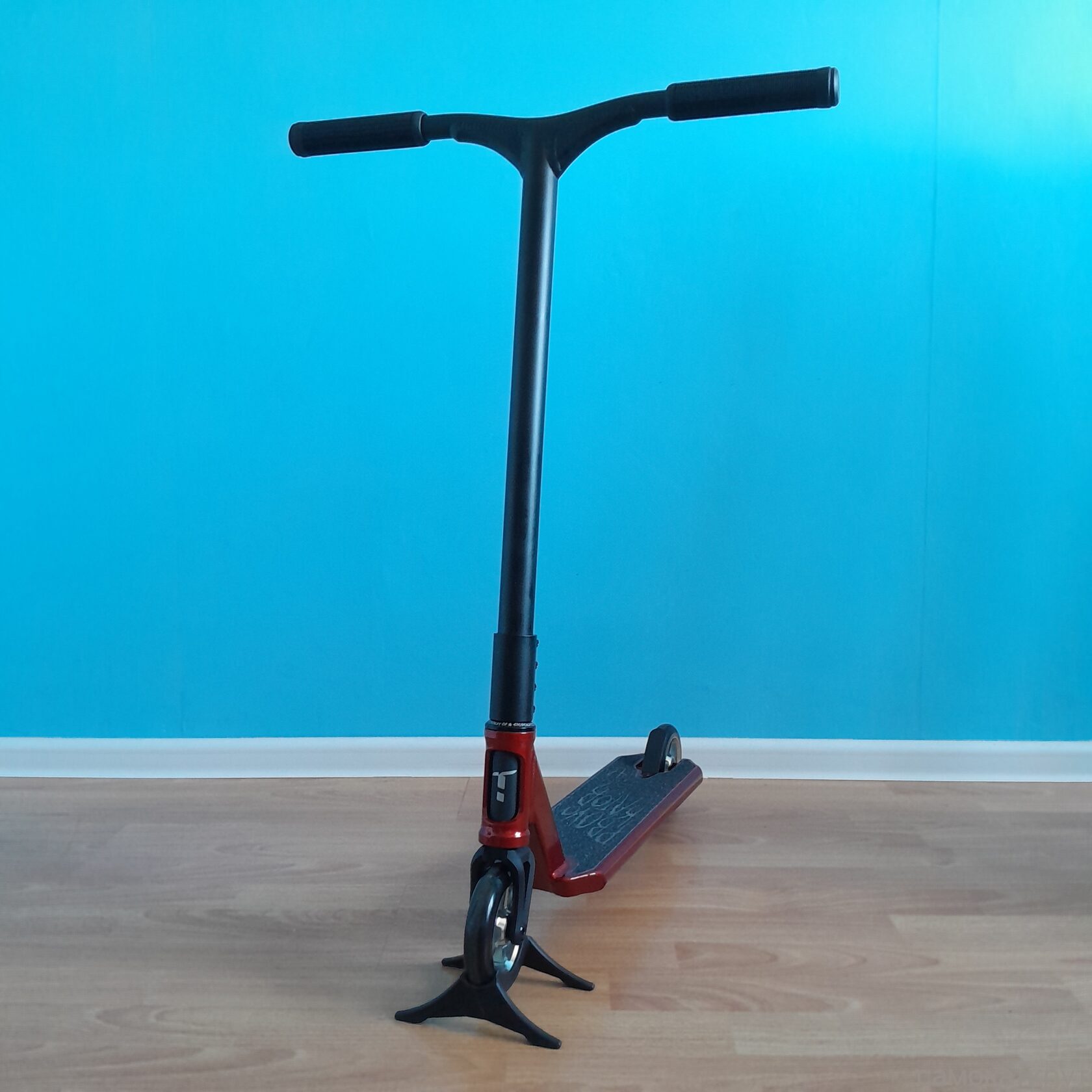 Трюковой самокат Tech Team Provokator 47 красный