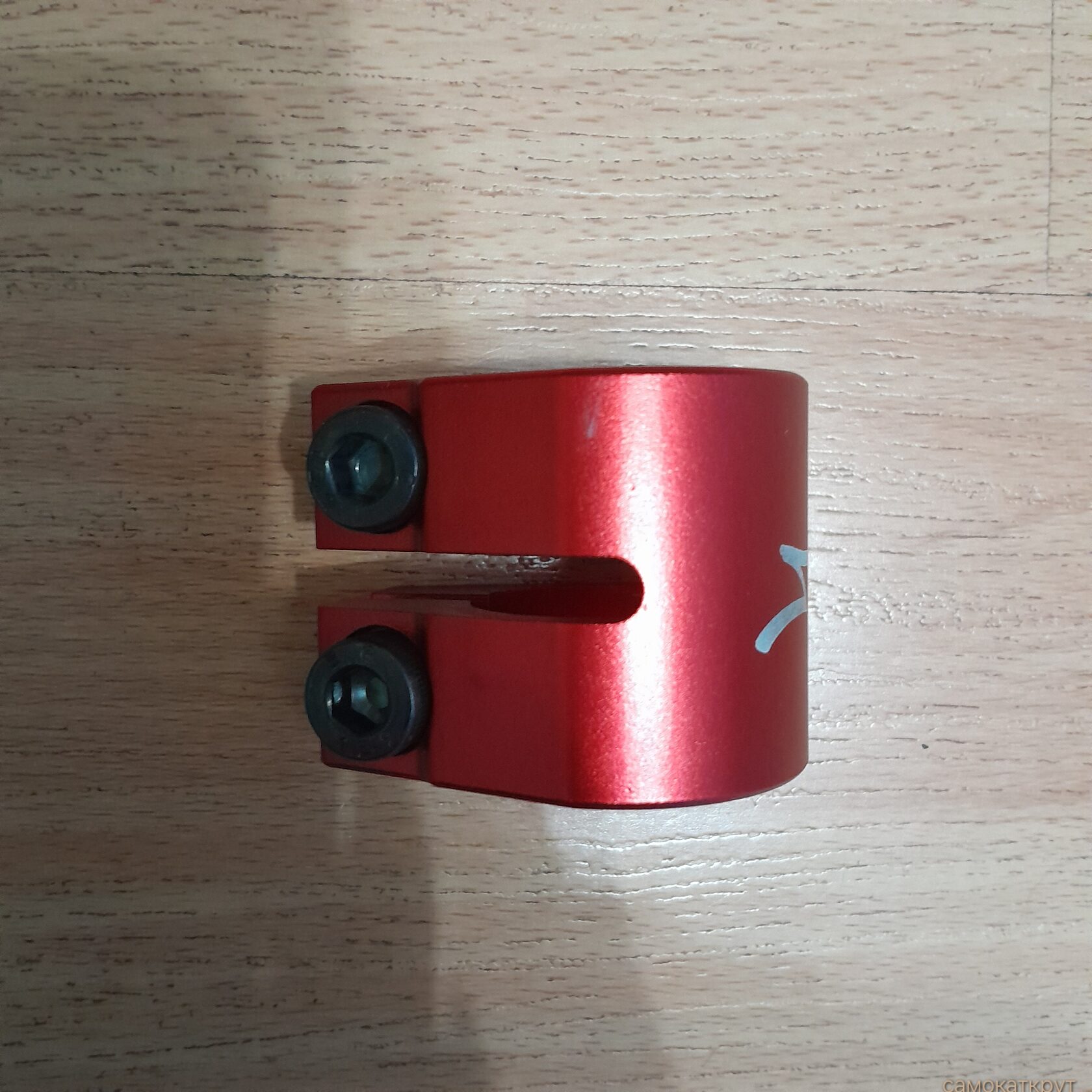 Зажим AO ihc 31.8 красный