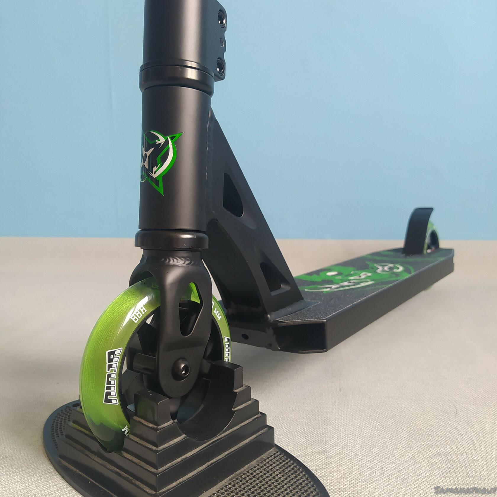 Самокат трюковый Stattum Ninja зелёный 