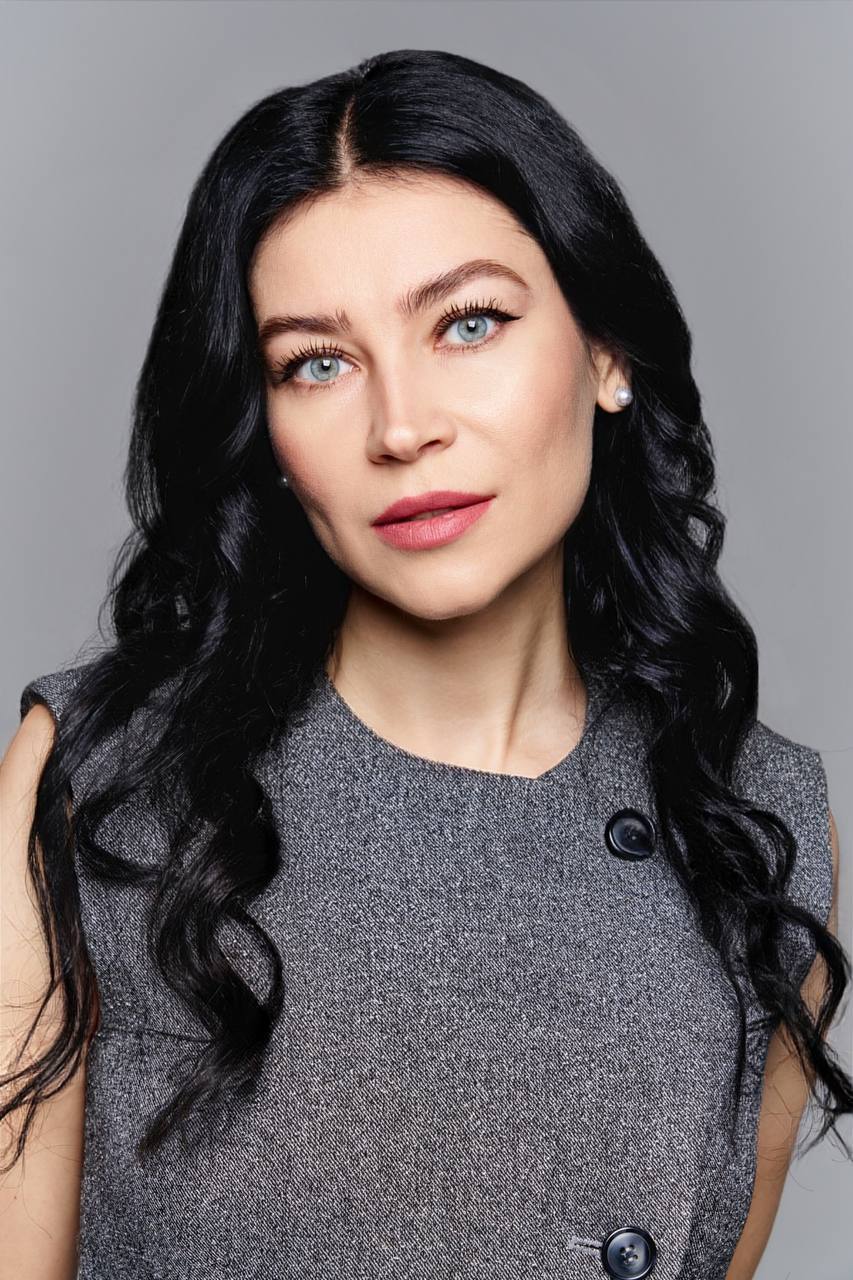 Виктория Красникова