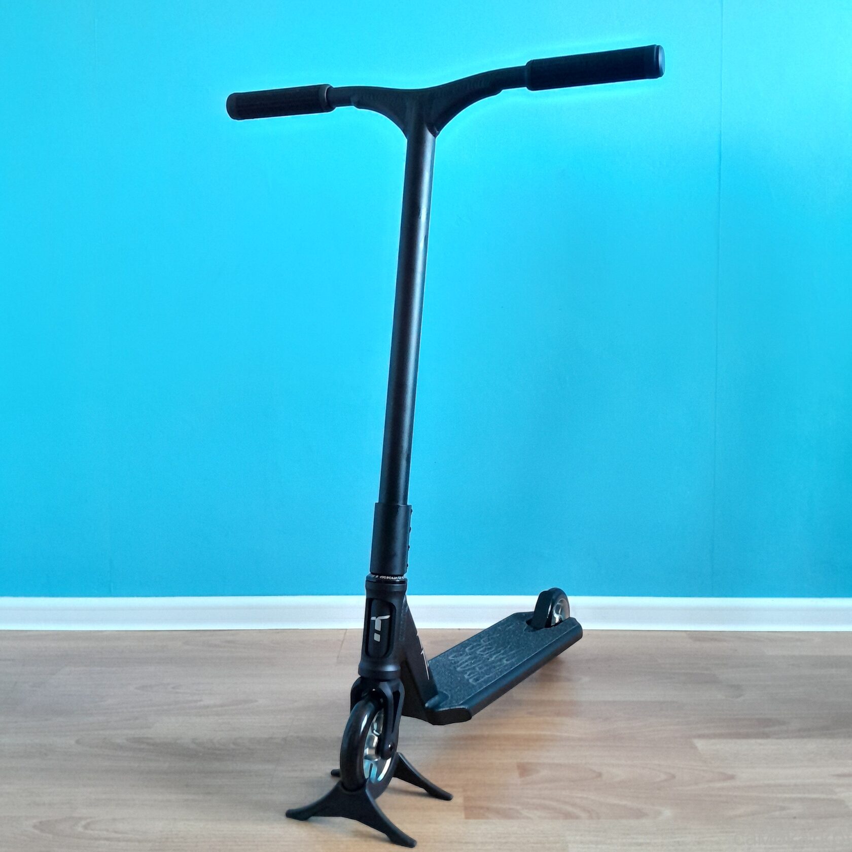 Трюковой самокат Tech Team Provokator 47 черный