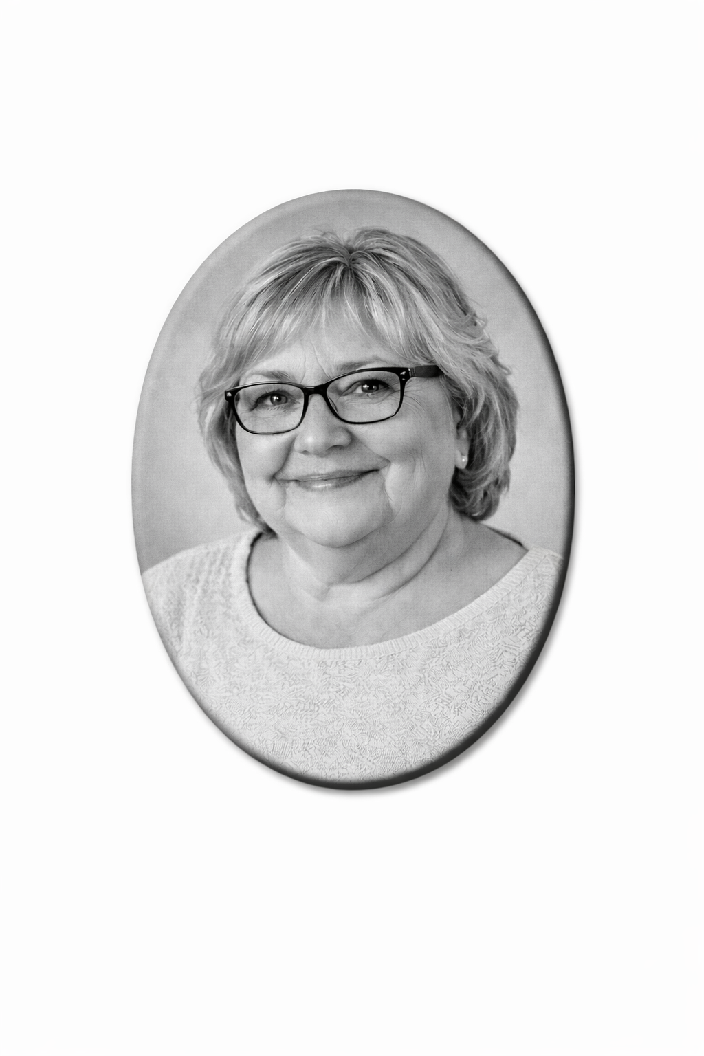 Миниатюра: черно-белый