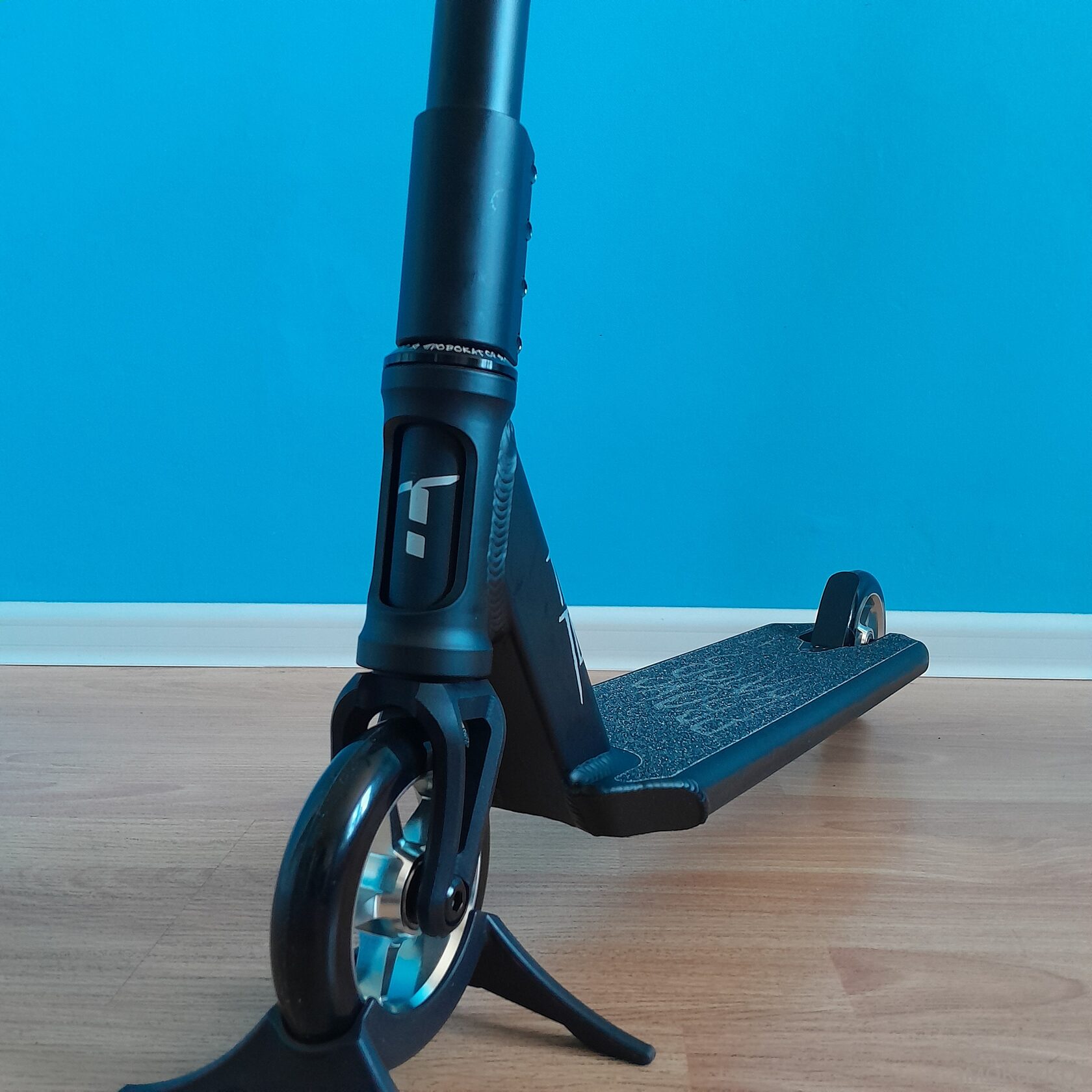 Трюковой самокат Tech Team Provokator 47 черный