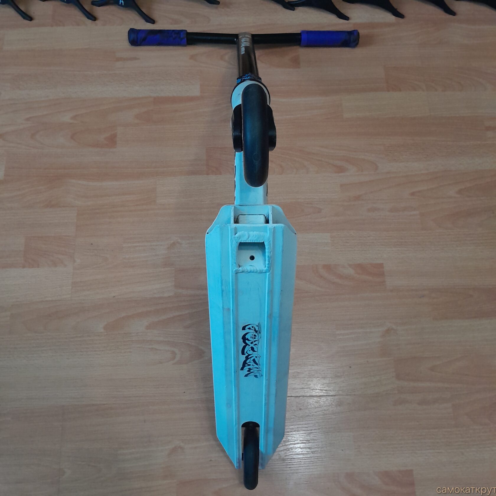 Fox raw бу трюковой самокат