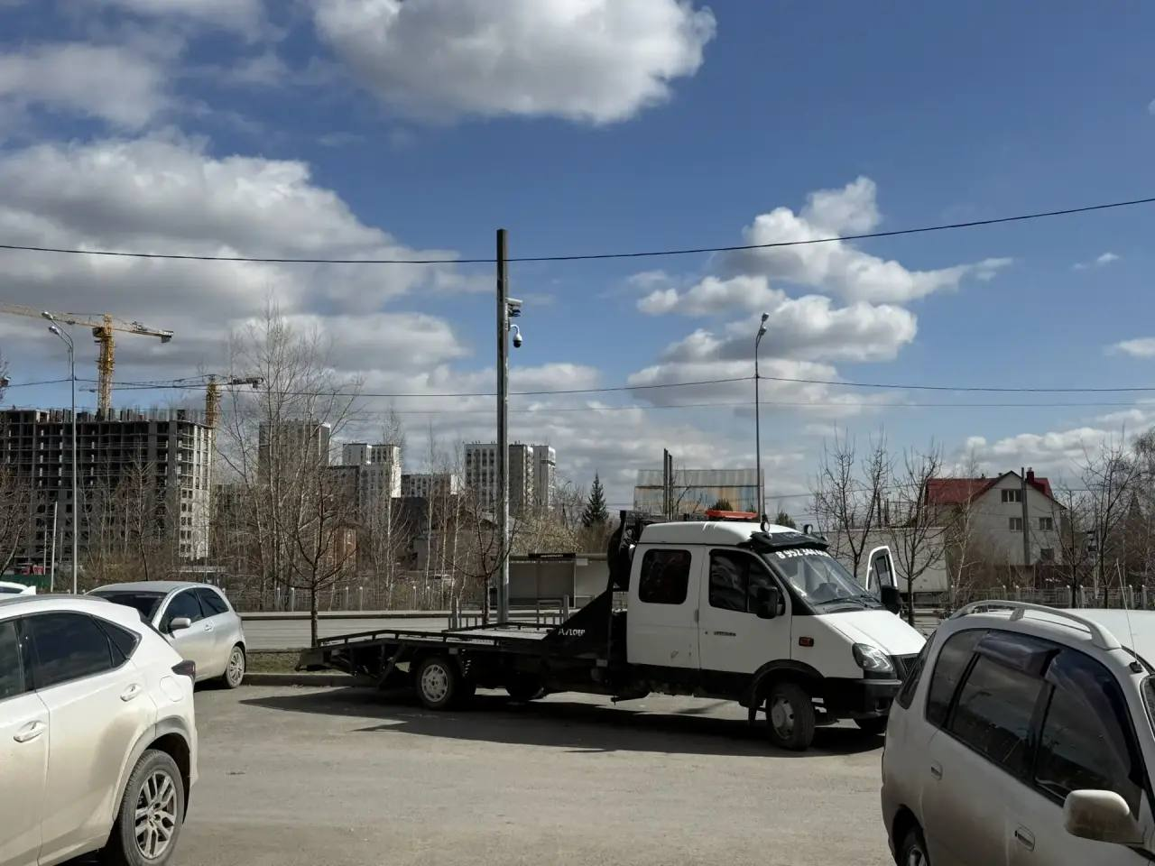 Техпомощь на дороге Ялуторовск недорого