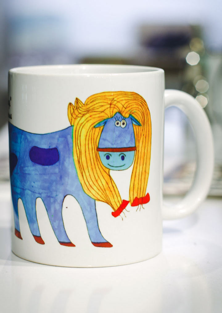 кружка голубая лошадь