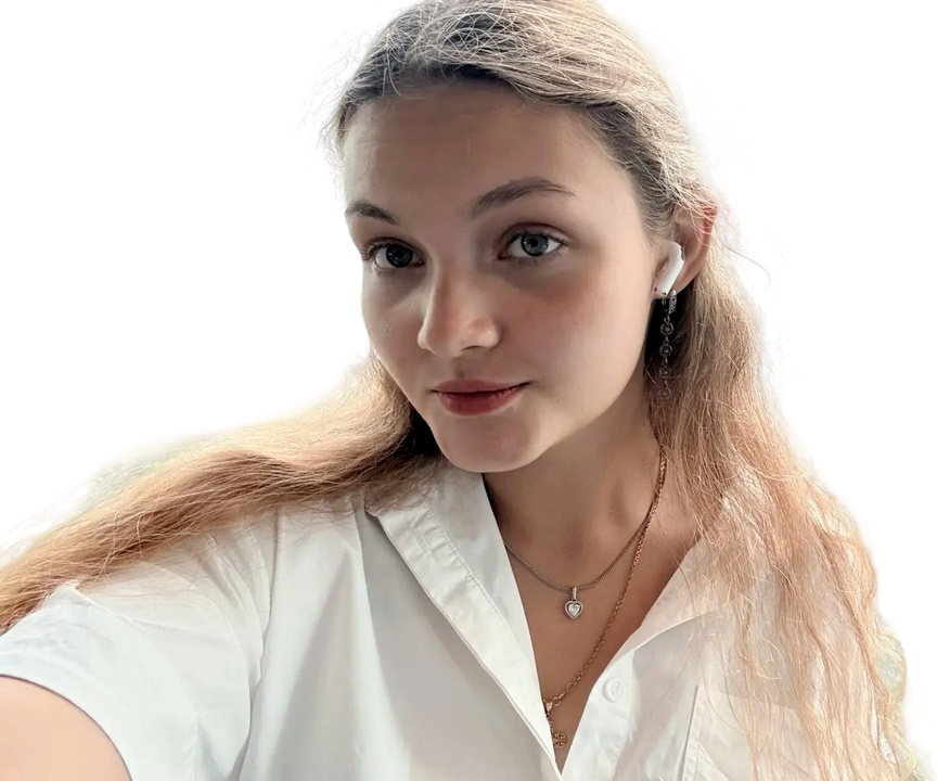 Колыванова София