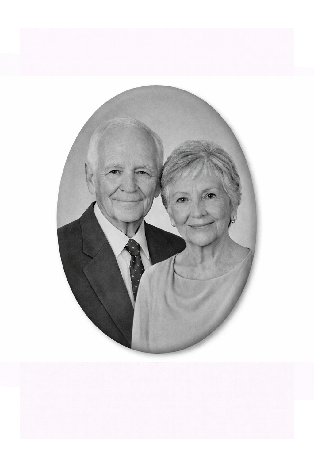 Миниатюра: черно-белый