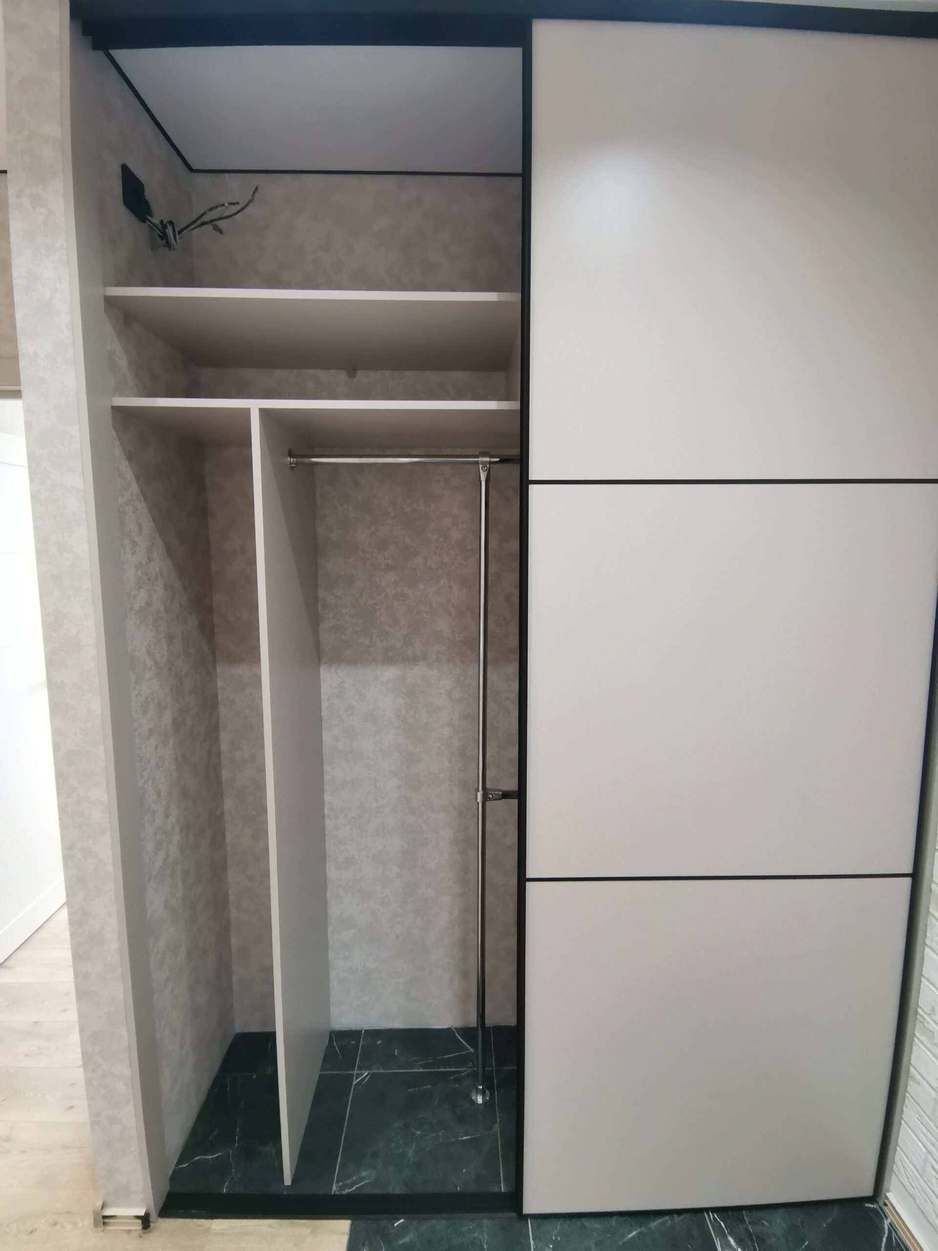 Гардеробная спальня шкаф купе на заказ , наполнение