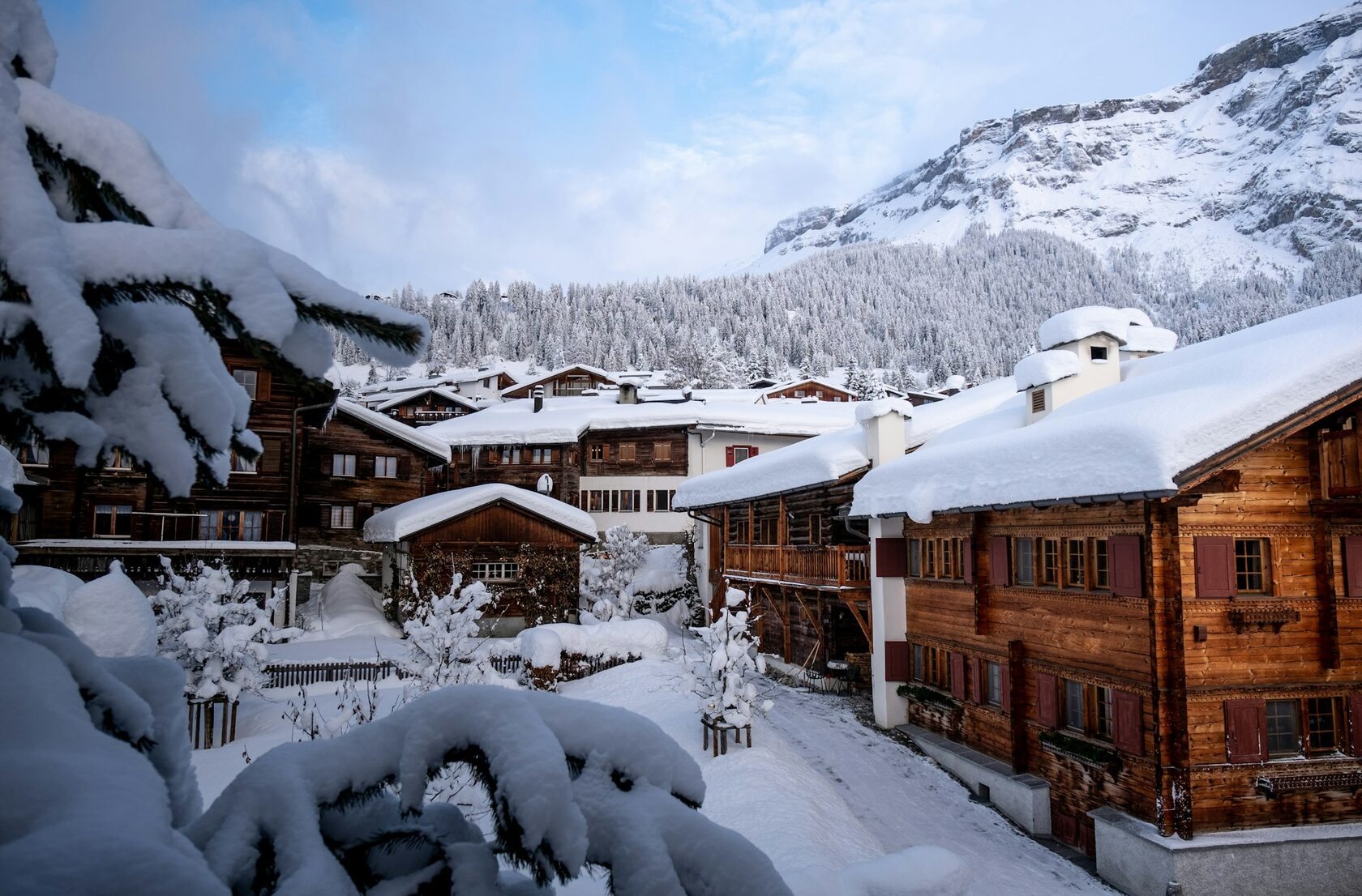 Verbier Chalet Collection — alpine chalets in the Swiss Alps