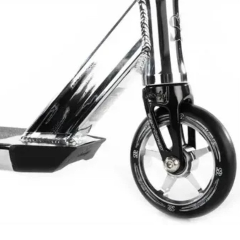 Трюковой самокат Versatyl Bloody Mary S2S Edition