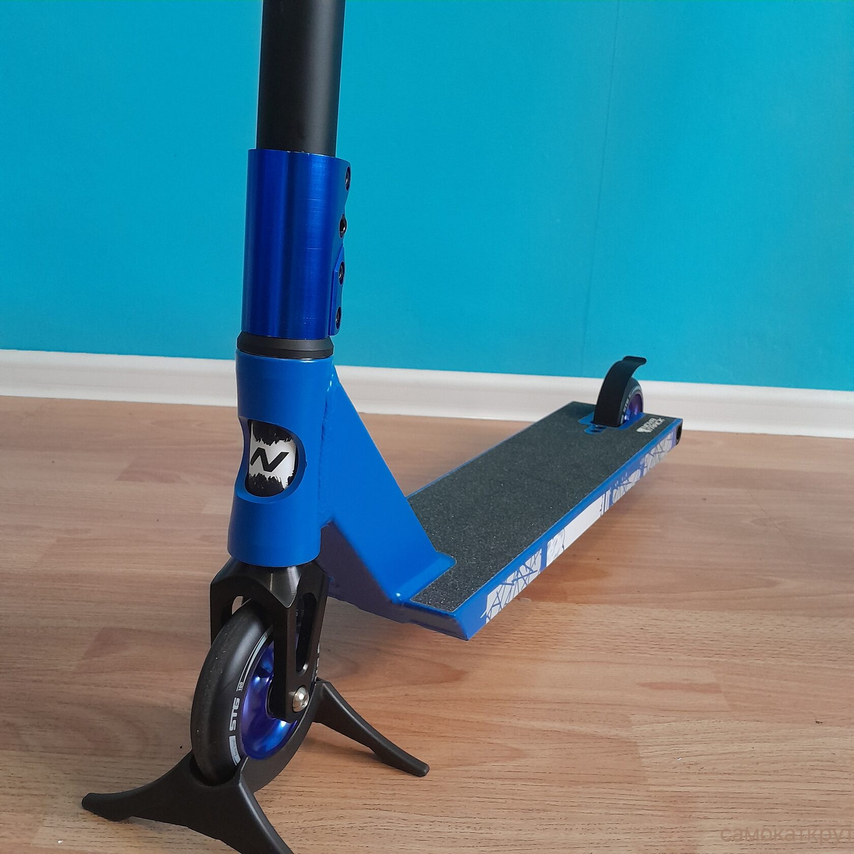 Трюковой самокат Novatrack crow синий