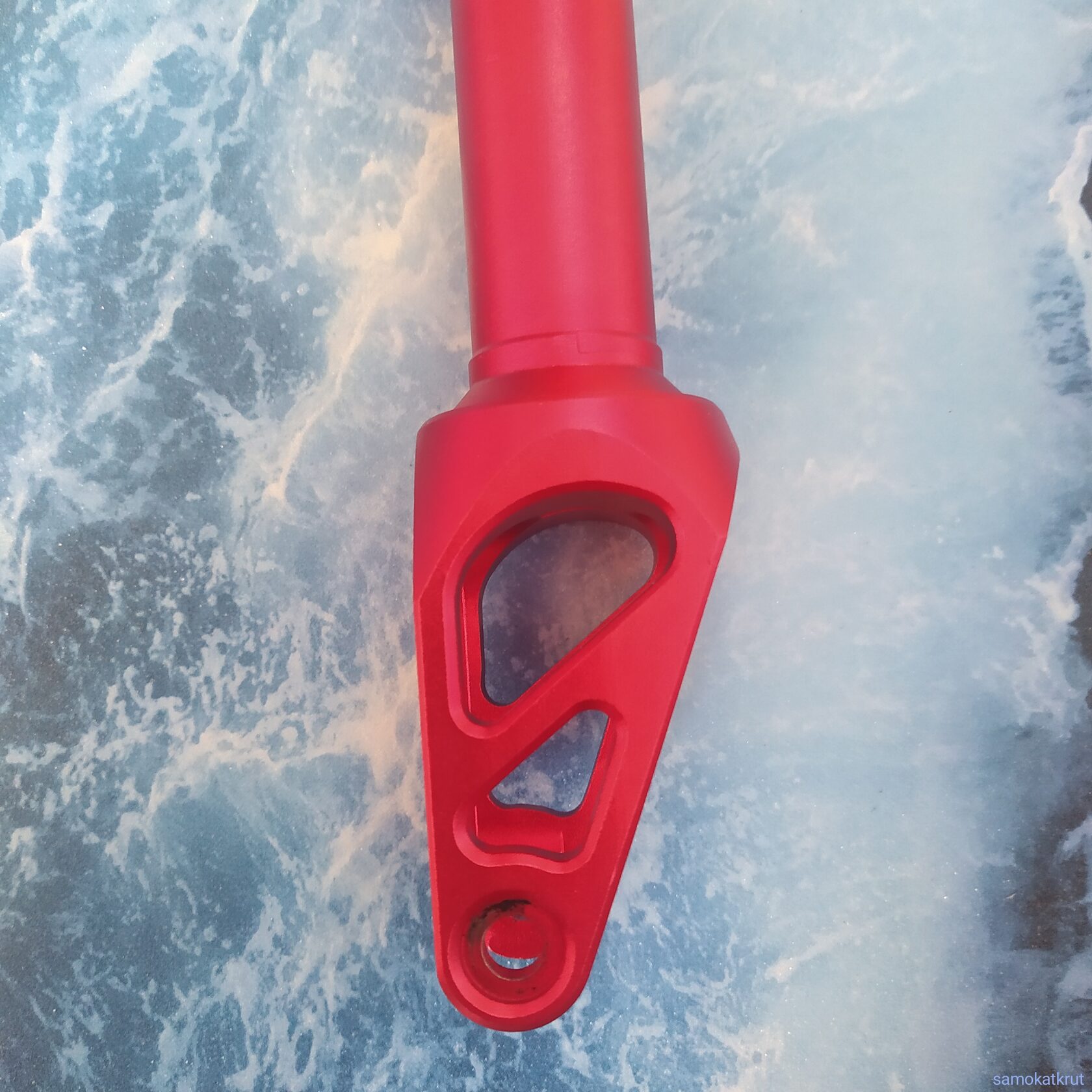 Вилка SCS для трюкового самоката красная