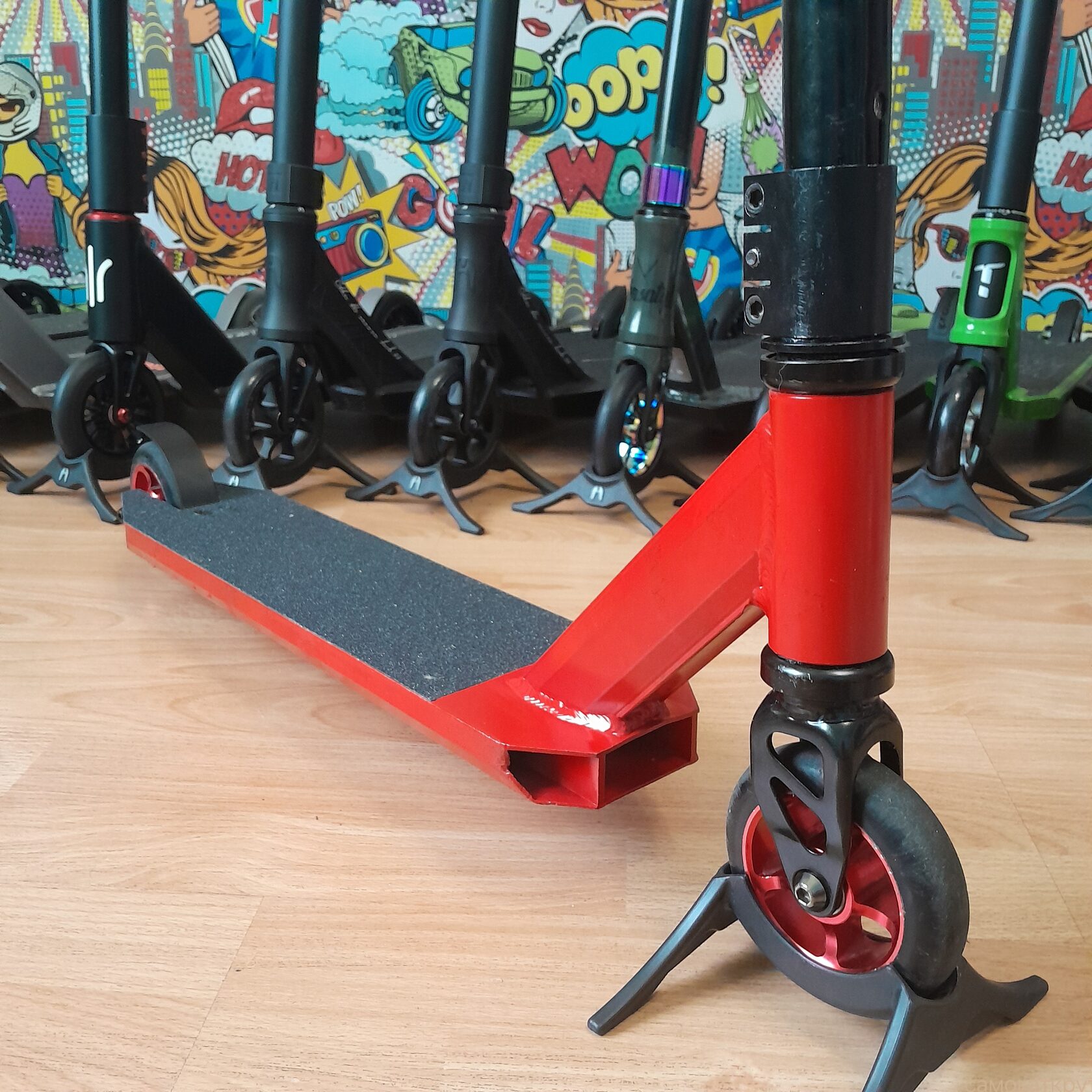 Красный ihc бу трюковой самокат стрит