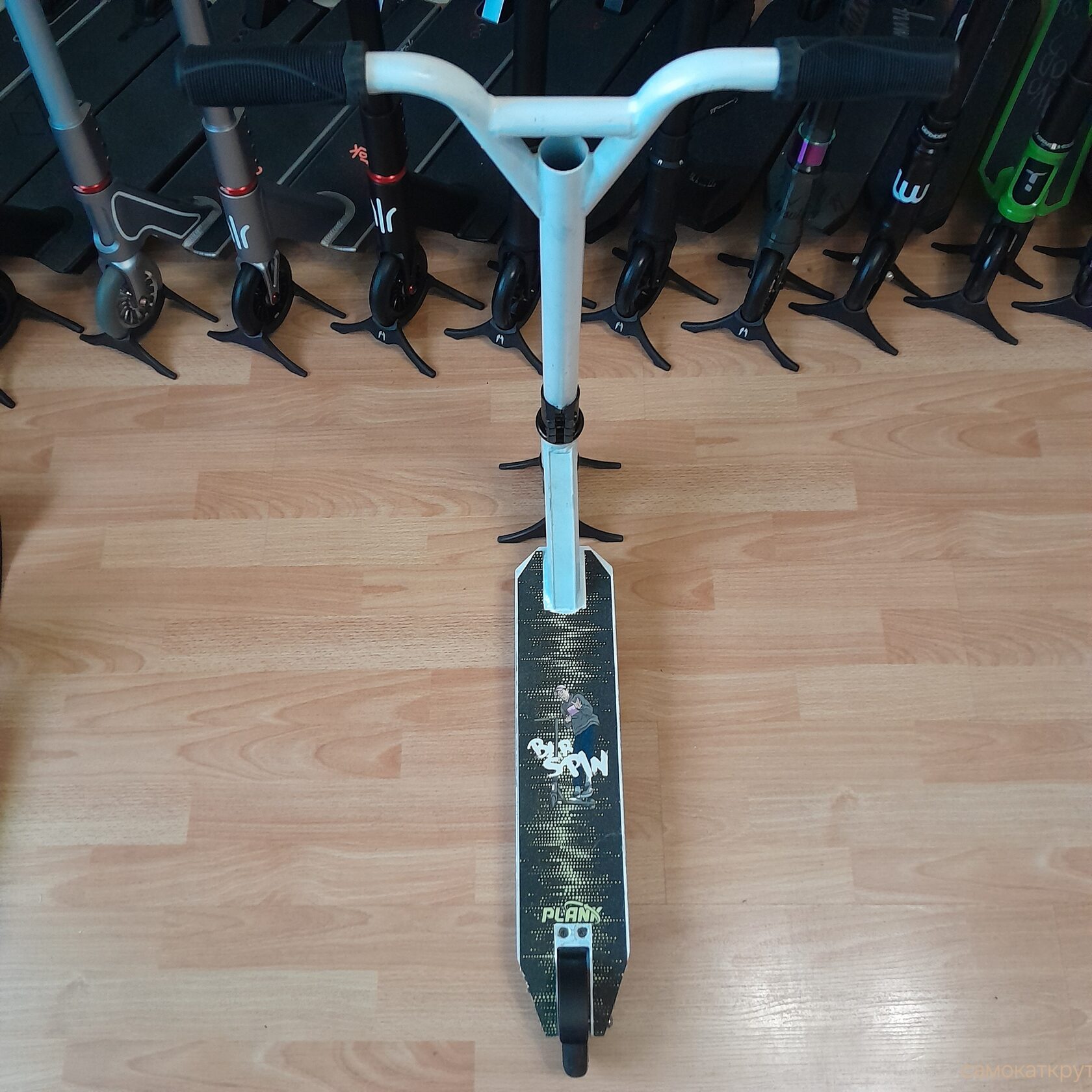 Детский бу трюковой самокат