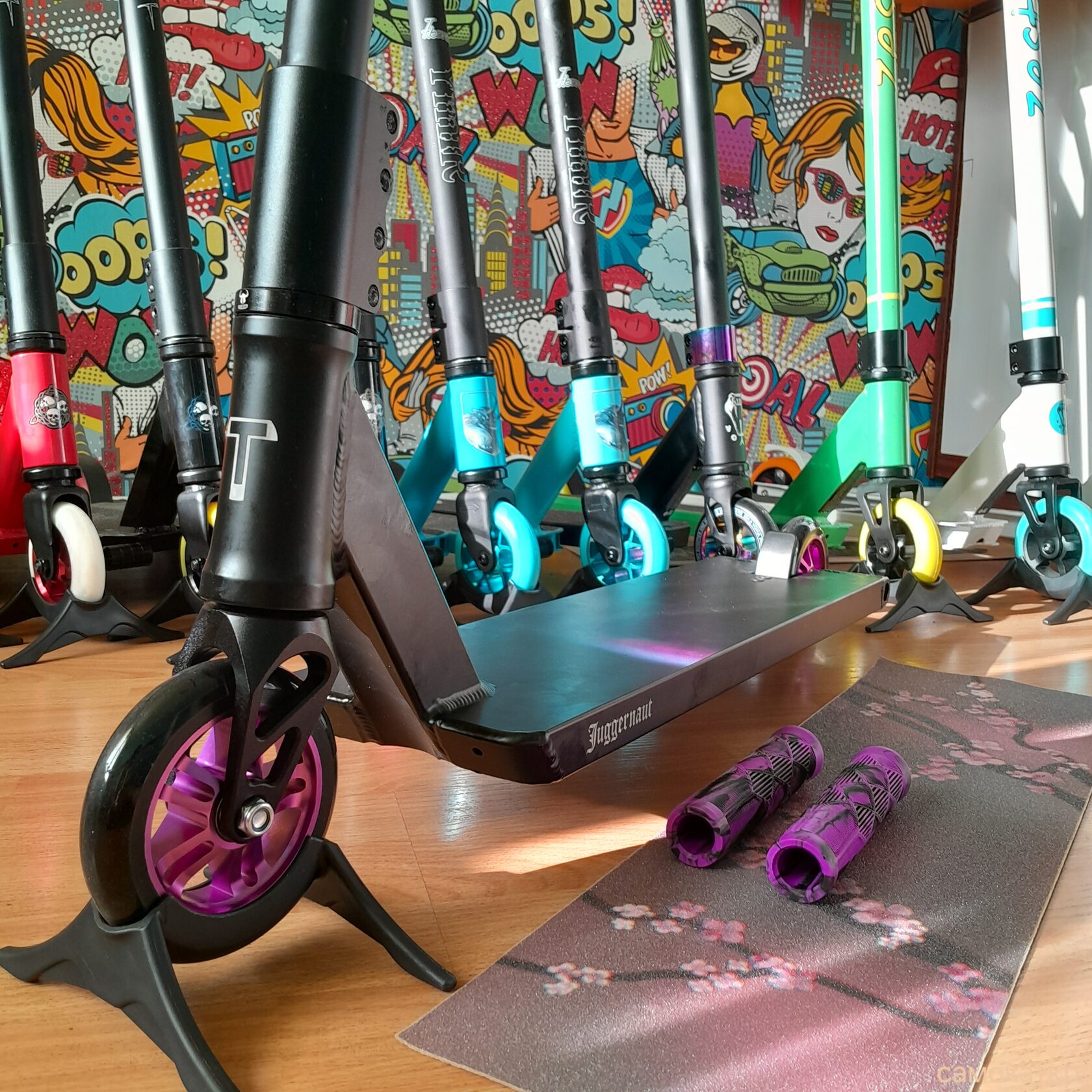 Трюковой самокат Tech team juggernaut кастом 