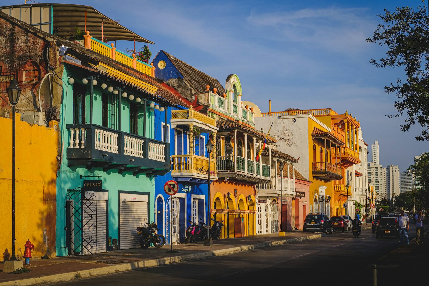 Bocagrande Heritage — restored colonial mansions in Cartagena