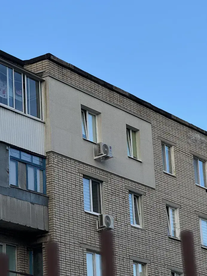 Локально утеплённая стена кирпичного дома